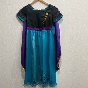 Disney Girls Anna Frozen Short Sleeve Dress With Cape Size 7/8